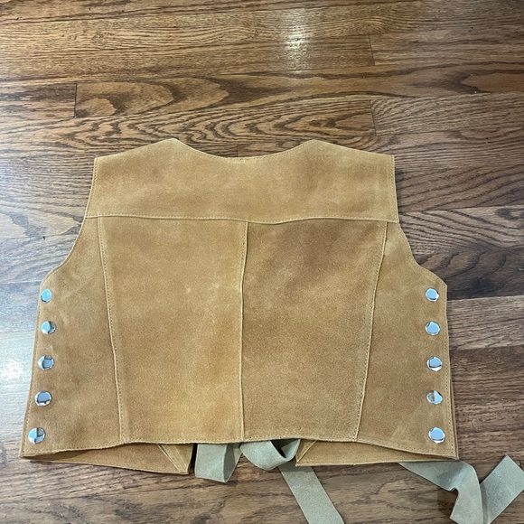 Sugar Suede Vest in Tan Understated Leather - Picture 5 of 5